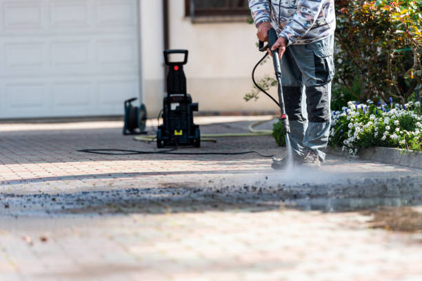 Garage Pressure Washing in West Hill, OH